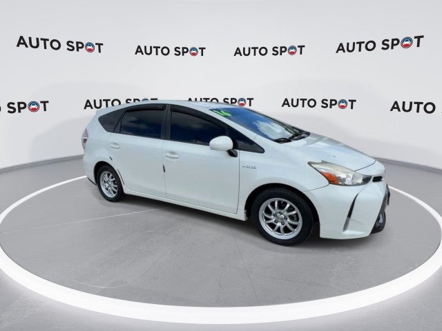 2016 Toyota Prius v — rear three-quarter view